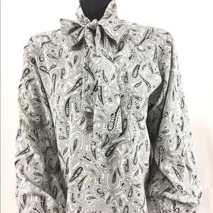 Vintage paisley black white button down blouse M